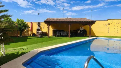 Semi-detached chalet in Campo Alegre photo 2