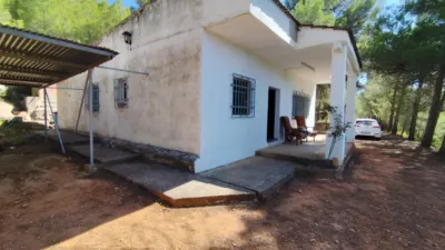 Detached house on Calle La Cabrera photo 2