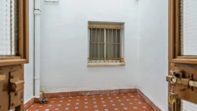 Piso en calle Teodosio photo 29