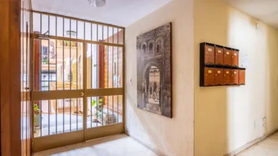 Piso en calle Teodosio photo 7