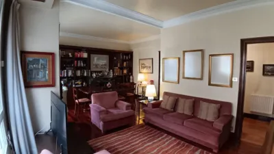 Apartment on Avenida de Carlos VII photo 9