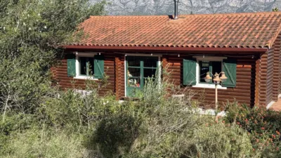 Rustic Finca on Diseminat Street photo 6