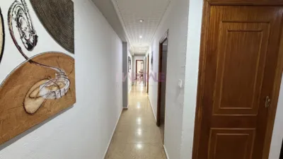 Apartment for sale on Carrer de Jacinto Benavente photo 8