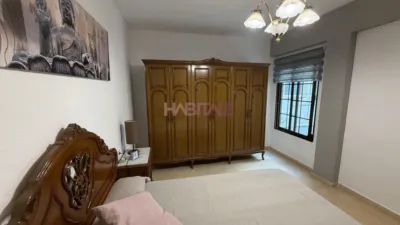 Apartment for sale on Carrer de Jacinto Benavente photo 25