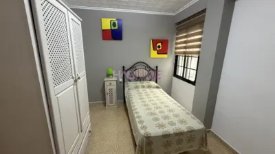 Apartment for sale on Carrer de Jacinto Benavente photo 10