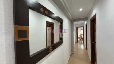 Apartment for sale on Carrer de Jacinto Benavente photo 18