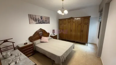 Apartment for sale on Carrer de Jacinto Benavente photo 22
