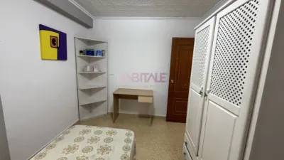 Apartment for sale on Carrer de Jacinto Benavente photo 11