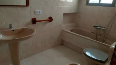 Detached Family Home in Urbanizaciones Cumbres de Calicanto-Manyes-Barbeta photo 15