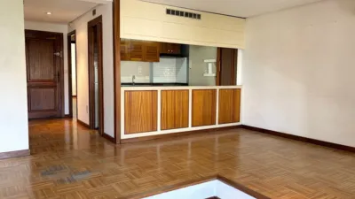 Apartment on Gran Via de les Germanies photo 4