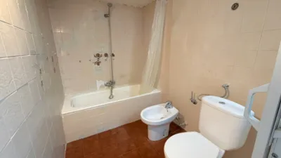 Apartment on Gran Via de les Germanies photo 6
