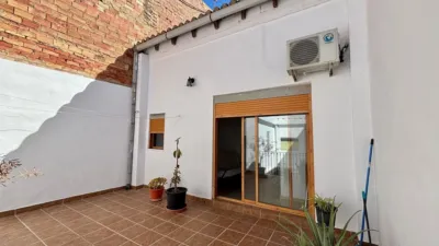 Chalet pareado en Carrer de la Figuera photo 16