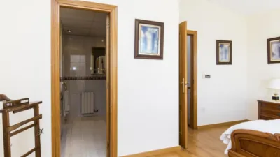 Chalet adosado en venta en Camino del Pilón, Miralbueno (Zaragoza Capital) de 425.000 €