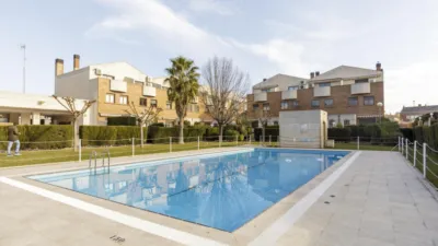 Chalet adosado en venta en Camino del Pilón, Miralbueno (Zaragoza Capital) de 425.000 €