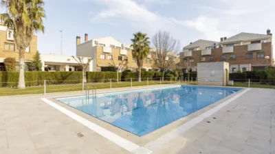 Chalet adosado en venta en Camino del Pilón, Miralbueno (Zaragoza Capital) de 425.000 €