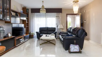Chalet adosado en venta en Camino del Pilón, Miralbueno (Zaragoza Capital) de 425.000 €