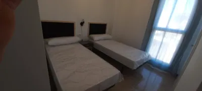 Chalet adosado en alquiler en Calle de la Amistad, Quart de Poblet de 2.150 €<span>/mes</span>