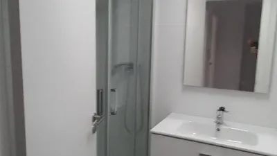 Chalet adosado en alquiler en Calle de la Amistad, Quart de Poblet de 2.150 €<span>/mes</span>