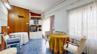 Chalet unifamiliar en venta en Carrer de Gómez Ferrer, cerca de Carrera de Cantarerías, Zona L'Ermita (Torrent) de 650.000 €