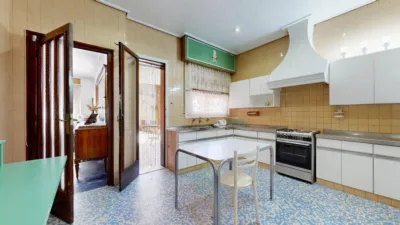 Chalet unifamiliar en venta en Carrer de Gómez Ferrer, cerca de Carrera de Cantarerías, Zona L'Ermita (Torrent) de 650.000 €