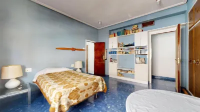 Chalet unifamiliar en venta en Carrer de Gómez Ferrer, cerca de Carrera de Cantarerías, Zona L'Ermita (Torrent) de 650.000 €