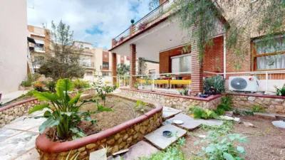Chalet unifamiliar en venta en Carrer de Gómez Ferrer, cerca de Carrera de Cantarerías, Zona L'Ermita (Torrent) de 650.000 €