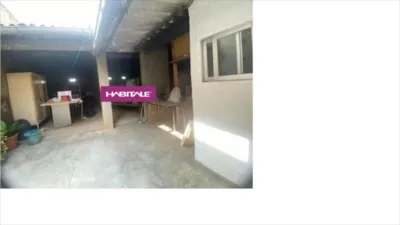 Casa en venta en Castellar-Oliveral, El Castellar-L'Oliveral (Distrito Pobles del Sud. València Capital) de 250.000 €