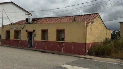 Chalet adosado en Lalueza photo 3