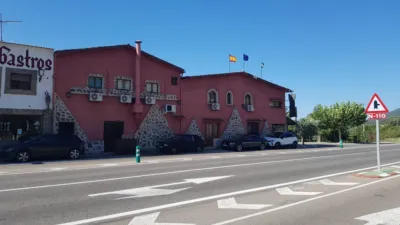 Casa en Restaurante - Cabezuela del Valle - Jerte - Carretera Nacional - Valle del Jerte