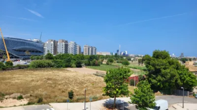 Piso en alquiler en Ciudad Ciencias, Fonteta de Sant Lluís (Distrito Quatre Carreres. València Capital) de 1.050 €<span>/mes</span>