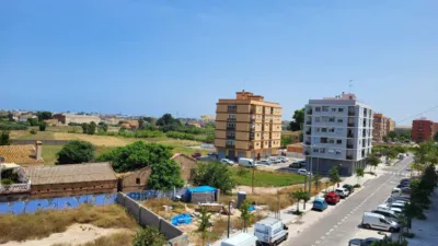 Piso en alquiler en Ciudad Ciencias, Fonteta de Sant Lluís (Distrito Quatre Carreres. València Capital) de 1.050 €<span>/mes</span>