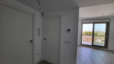Piso en alquiler en Ciudad Ciencias, Fonteta de Sant Lluís (Distrito Quatre Carreres. València Capital) de 1.050 €<span>/mes</span>
