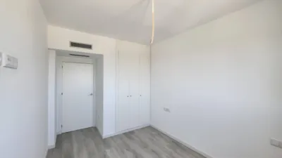 Piso en alquiler en Ciudad Ciencias, Fonteta de Sant Lluís (Distrito Quatre Carreres. València Capital) de 1.050 €<span>/mes</span>
