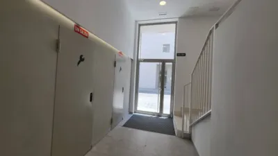 Piso en alquiler en Ciudad Ciencias, Fonteta de Sant Lluís (Distrito Quatre Carreres. València Capital) de 1.050 €<span>/mes</span>