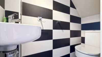 Dúplex en venta en Calle de Luis Portones, Berruguete (Distrito Tetuán. Madrid Capital) de 385.000 €