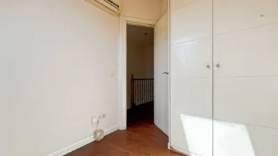 Dúplex en venta en Calle de Luis Portones, Berruguete (Distrito Tetuán. Madrid Capital) de 385.000 €