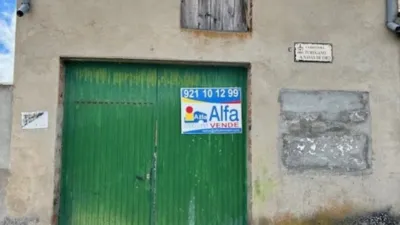 Casa adosada en venta en Sauquillo de Cabezas, Sauquillo de Cabezas de 50.000 €