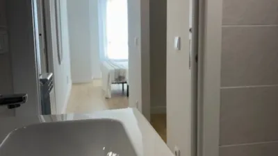 Piso en alquiler en Hospitales, Ermitagaña-Mendebaldea-Etxabakoitz (Pamplona - Iruña) de 1.800 €<span>/mes</span>