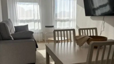 Piso en alquiler en Hospitales, Ermitagaña-Mendebaldea-Etxabakoitz (Pamplona - Iruña) de 1.800 €<span>/mes</span>