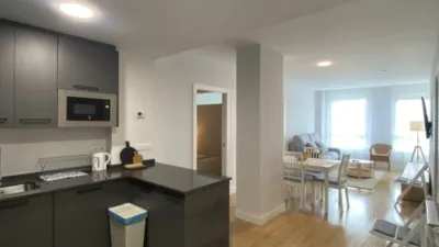 Piso en alquiler en Hospitales, Ermitagaña-Mendebaldea-Etxabakoitz (Pamplona - Iruña) de 1.800 €<span>/mes</span>