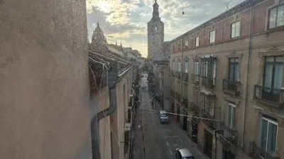 Piso en alquiler en Plaza Mayor, Plaza Mayor-San Agustín (Segovia Capital) de 1.650 €<span>/mes</span>