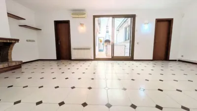 Piso en venta en Carrer de Lugo, El Carmel (Distrito Horta-Guinardó. Barcelona Capital) de 428.900 €