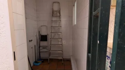 Piso en venta en Carrer de Lugo, El Carmel (Distrito Horta-Guinardó. Barcelona Capital) de 428.900 €