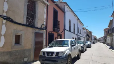 Casa adosada en venta en Zarza La Mayor - Vista 5