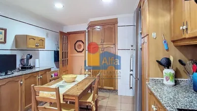 Apartment in Picassent photo 13