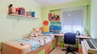 Apartment in Picassent photo 7