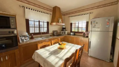 Detached House in Malcocinado photo 2