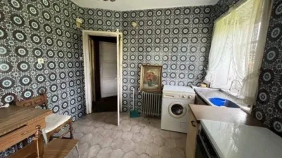 House in La Cavada photo 18
