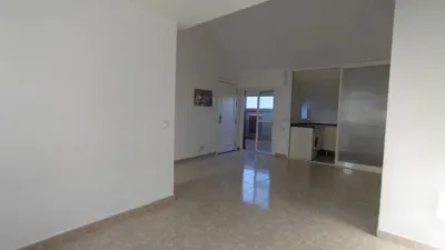 Top-floor apartment on Calle de la Constitución photo 17