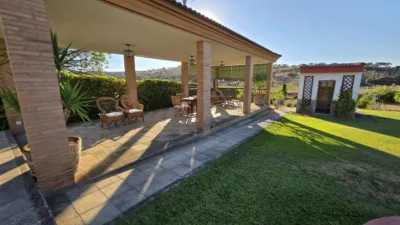 Detached house on Carretera de Caceres photo 6